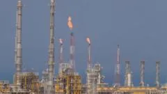 ईरान में गैस फील्ड पर हमले के बाद तेल की कीमतें 110 डॉलर प्रति बैरल के करीब