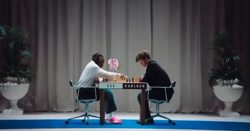 प्रीमियर लीग स्टार एबेरेची एज़े ने नए विज्ञापन में मैग्नस कार्लसन को मात दी