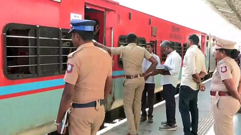 तमिलनाडु से 33 बांग्लादेशी नागरिकों को वापस भेजा गया