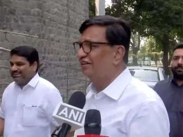 महाराष्ट्र विधानसभा चुनाव: MVA सीट बंटवारे से पहले शरद पवार से मिले बालासाहेब थोरात