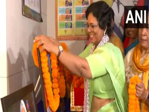 विजया किशोर रहाटकर ने राष्ट्रीय महिला आयोग के अध्यक्ष पद का कार्यभार संभाला