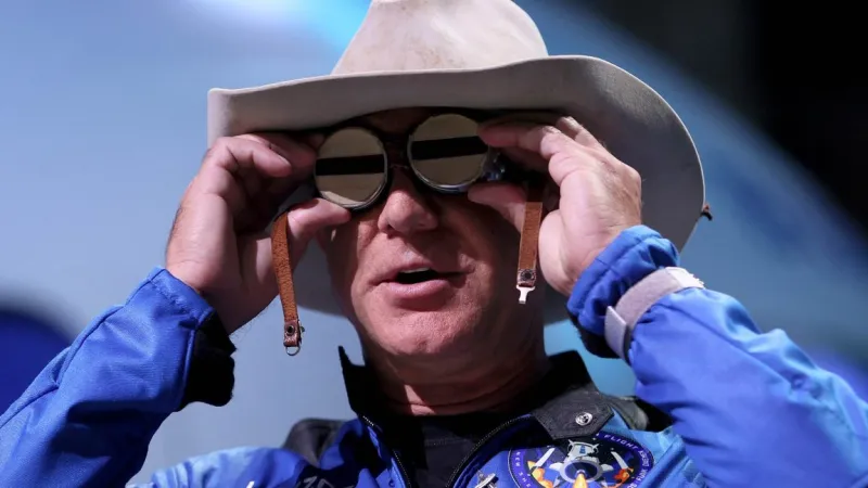 जेफ बेजोस की नई योजना: अंतरिक्ष में डेटा सेंटर!