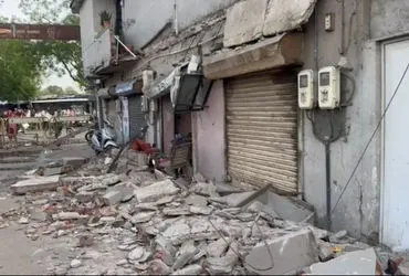 अहमदाबाद: मेमनगर में मकान की गैलरी का स्लैब गिरने से एक की मौत