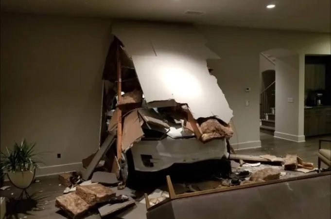 टेस्ला के 'वन-पेडल' ड्राइविंग को लेकर फेडरल जांच में कोई खराबी नहीं, रिकॉल की जरूरत नहीं